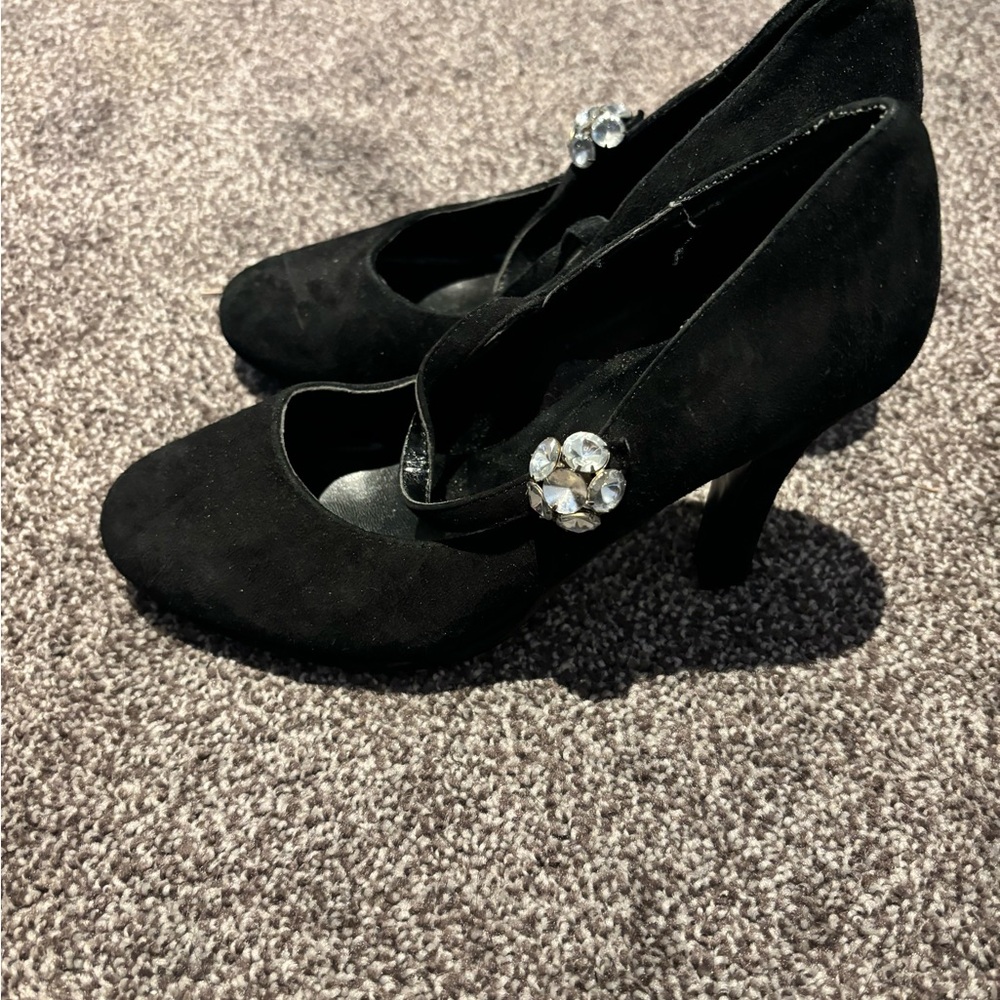 Colin Stuart Black Heels with Rhinestone Accent